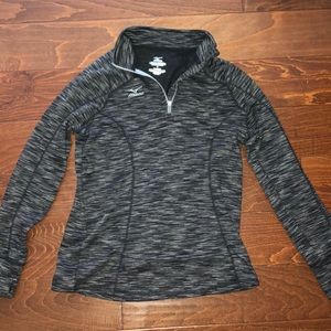 Mizuno quarter zip pull over